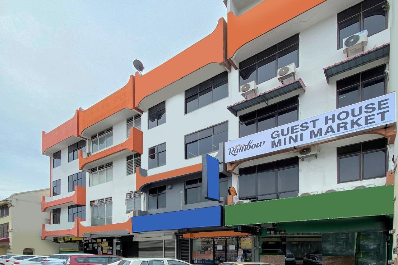 Spot On 90123 Rainbow Guest House George Town Buitenkant foto